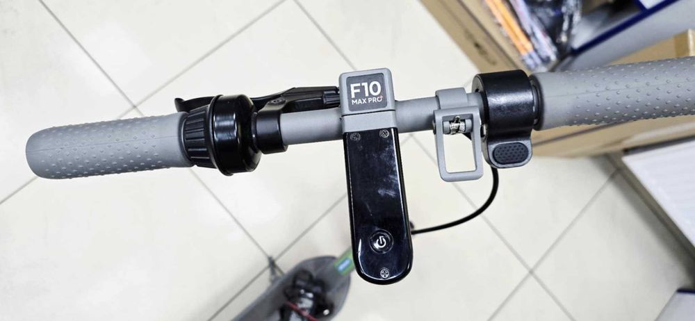 Hulajnoga elektryczna FunScooter F10 Max Pro + (65)