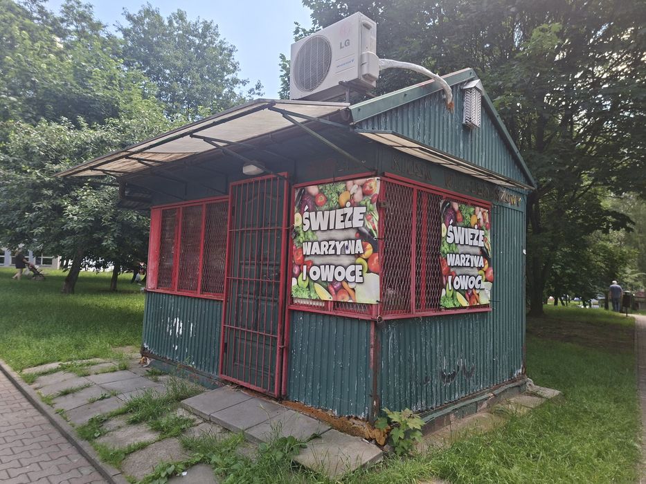 Kiosk handlowo-usługowy sprzedam