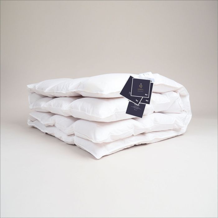 Kołdra AMZ QUEEN zimowa, puch 100% 135x200cm Biały