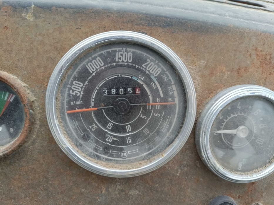 Ciągnik rolniczy Ursus C-385