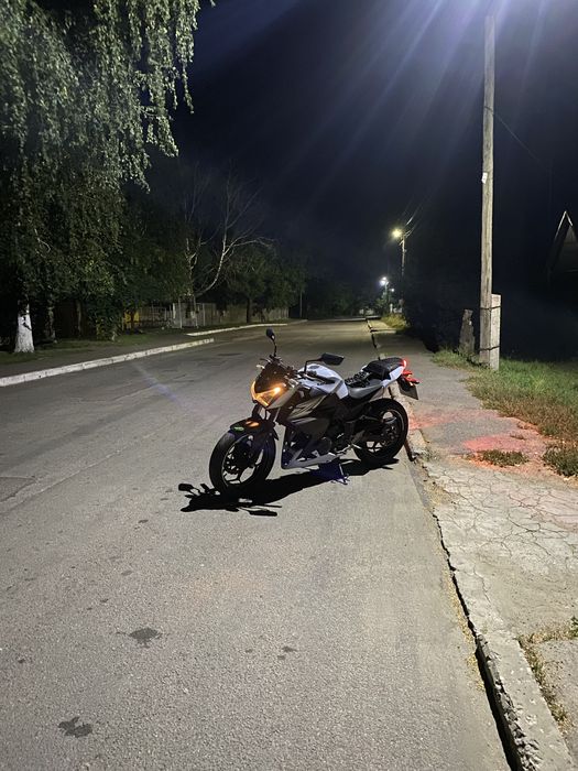Продам Kawasaki z250 2014
