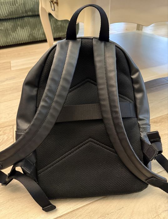 Бу кожанный мужской рюкщак calvin klein