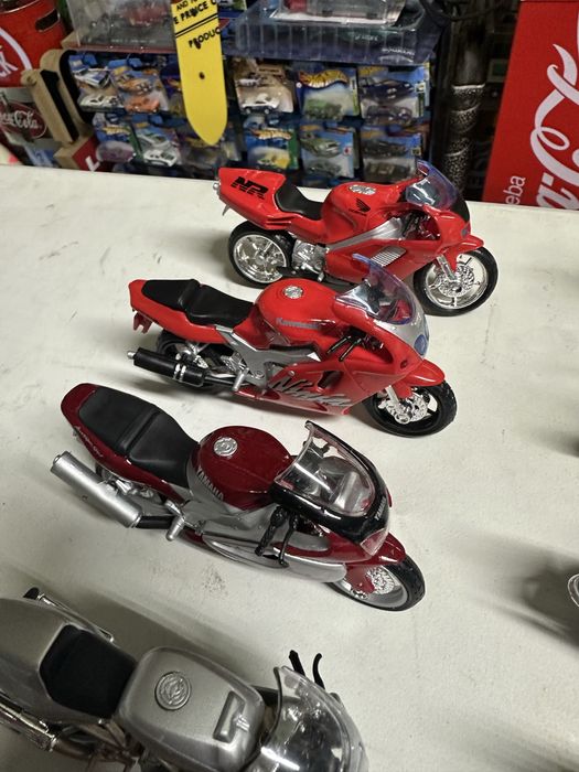 Motos escala 1.18