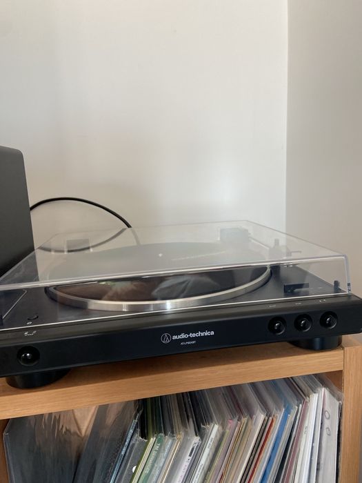 Gira-discos AT-LP60XBT Audio-Technica