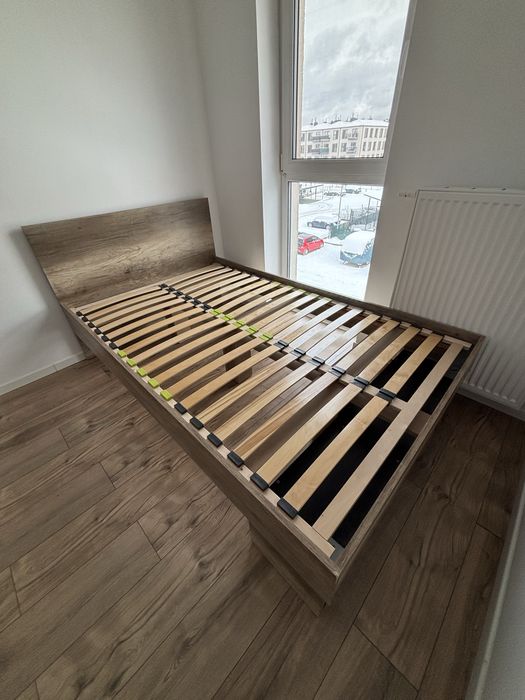 Łóżko 120x200 ze stelażem