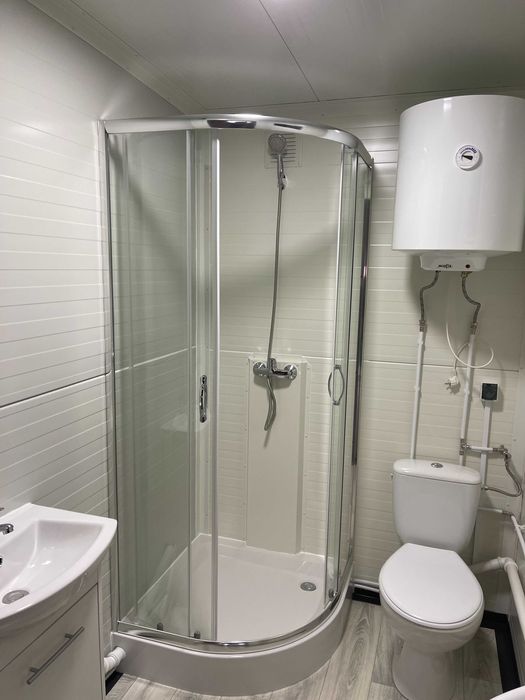 Pawilon kontener sanitarny toaleta prysznic WC