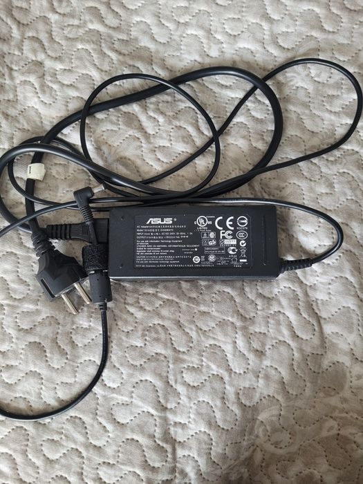 Asus 15.6" laptop notebook windows 7 PRO5EA stan bardzo dobry