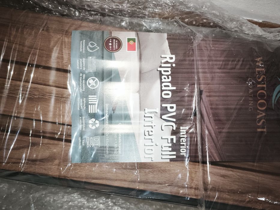 Painel ripado em PVC Lourinhã nogueira 2600x143x24 mm Westcoast - 5 unidades