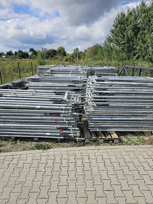 Wynajmę rusztowanie  elewacyjne PLETTAC