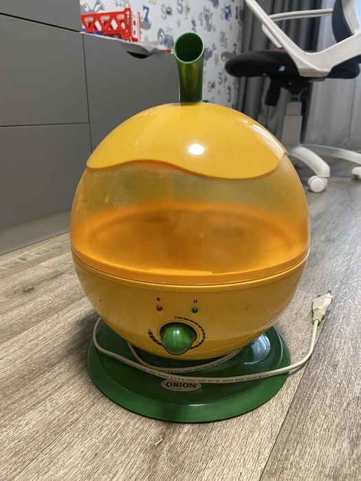 Зволожувач повітря Яблучко