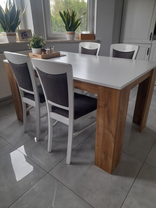 4 sztk drewniane krzesła