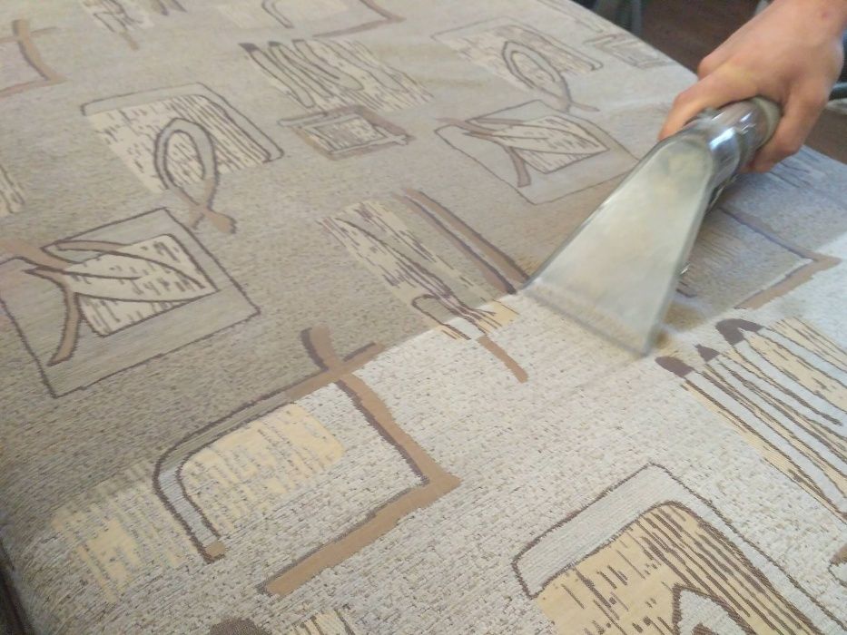 Професійна хімчистка меблів та килимів з виїздом по всій Одесі!