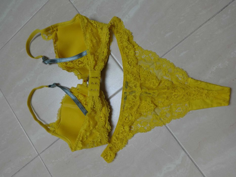 Komplet bielizny damskiej elle macpherson body