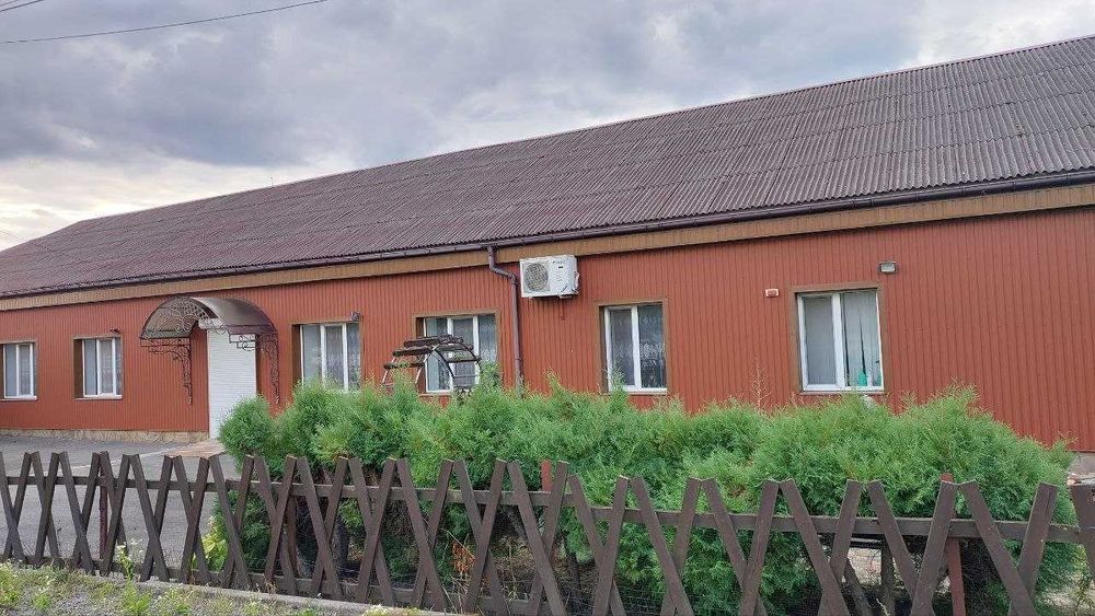 Бізнес приміщення в оренду