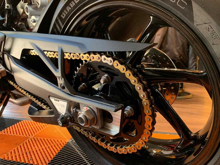 BMW S1000 RR Pack M