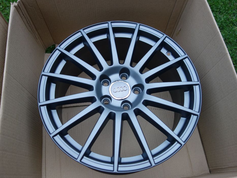 Oryginalne Felgi Audi A4 S4 B8 8K0 S-line A6 Q5 Q3 Q2 18'' Grafit