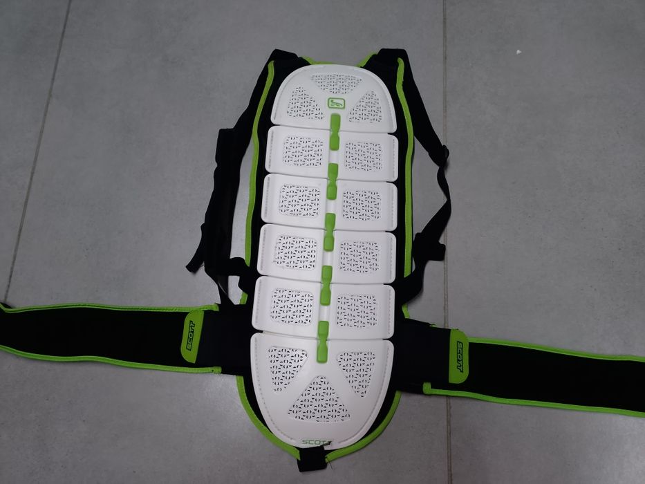 Ochraniacz pleców scott S 155-177