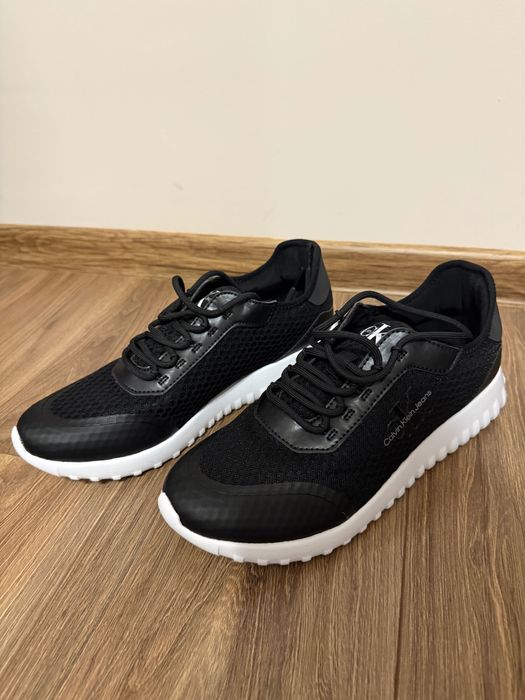 Buty sportowe damskie Calvin Klein rozmiar 41