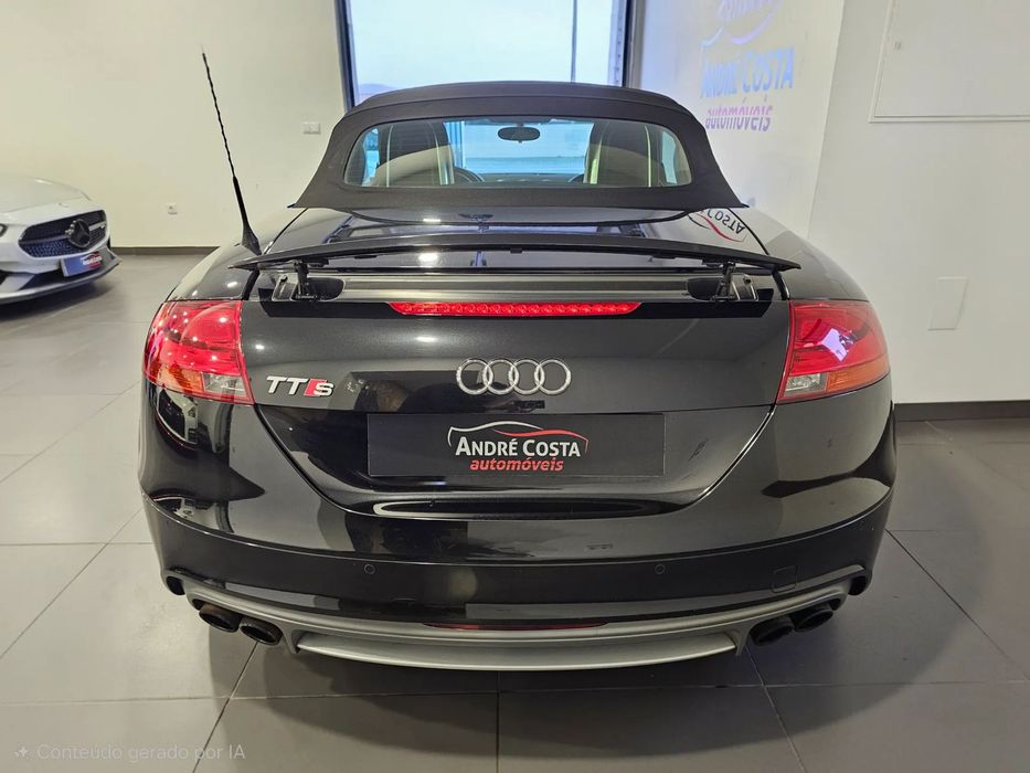 Audi TTS Roadster 2.0 TFSi quattro S Tronic