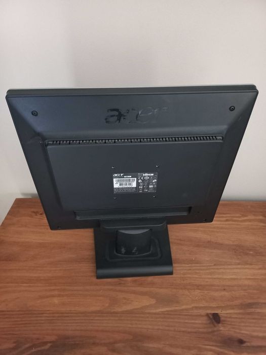 Monitor ACER Modelo AL1717 - 17"