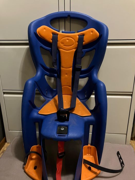 Fotelik rowerowy Bellelli Pepe na bagażnik (do 22 kg) – Made in Italy