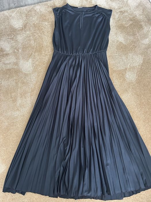 Vestido Marella azul escuro plissado