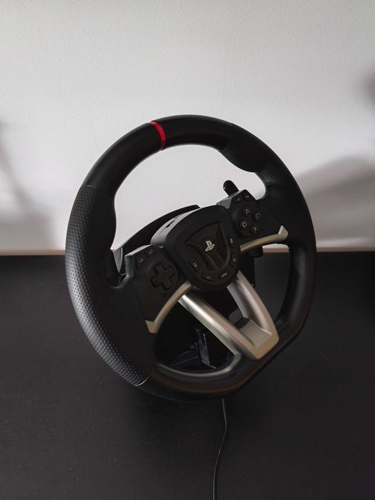 Volante Hori Racing Wheel Apex PC / PS5 / PS4