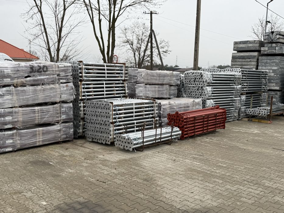Podpory budowlane stemple metalowe szalunki stropowe dźwigary budowlane doki strop