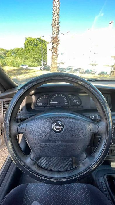Opel Vectra 2.0 DTI – 1998 – 600 € negociável