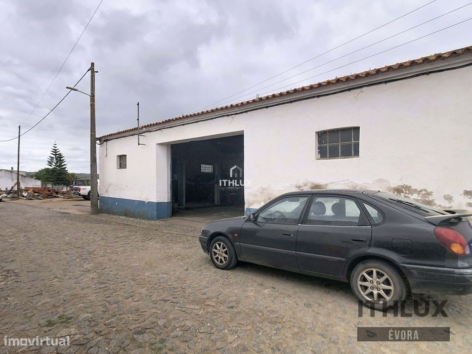 Oficina auto com empresa em pleno funcionamento e equipada, c/ bomba