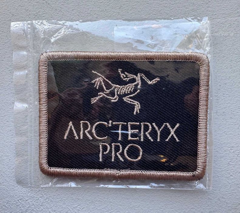 Arcteryx PRO / LEAF Patch Crocodile Black