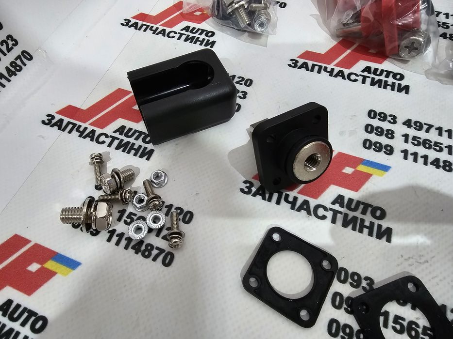 Клеммы для аккумулятора lifepo4 120A проходные, корпусные медь лужёная