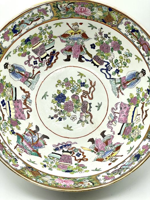 Tigela de ponche de cantão decorativa, século XIX  chinês