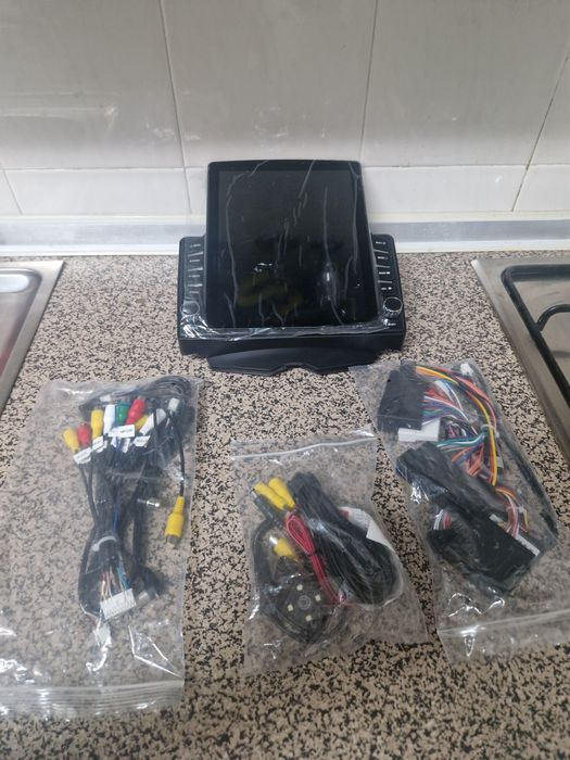 Rádio Android - Vários veículos.