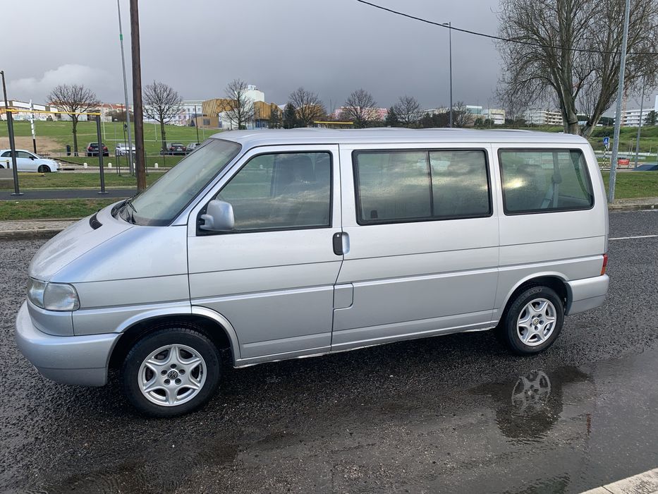 VW T4  Transporter CARAVELLE 2.5 TDI  estimado