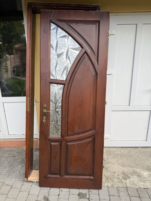 Двері деревяні  з коробкою б/у