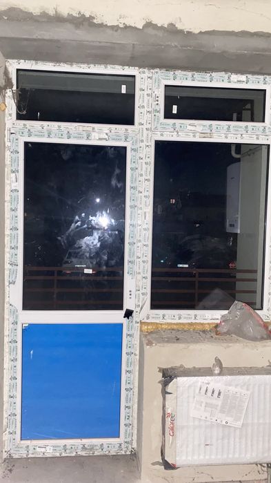 Двері на балкон