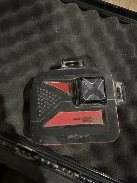 Лазерный уровенб Futech Multicross 3D