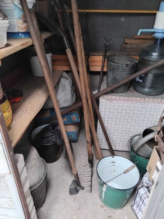 Продам приват зем ділянку 5 сот з будинком ст Хімік Гагаріна  Чернігів