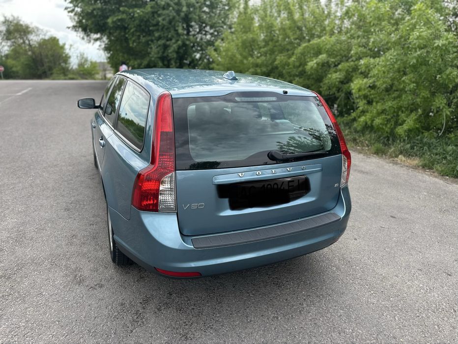 Продам авто Volvo v50
