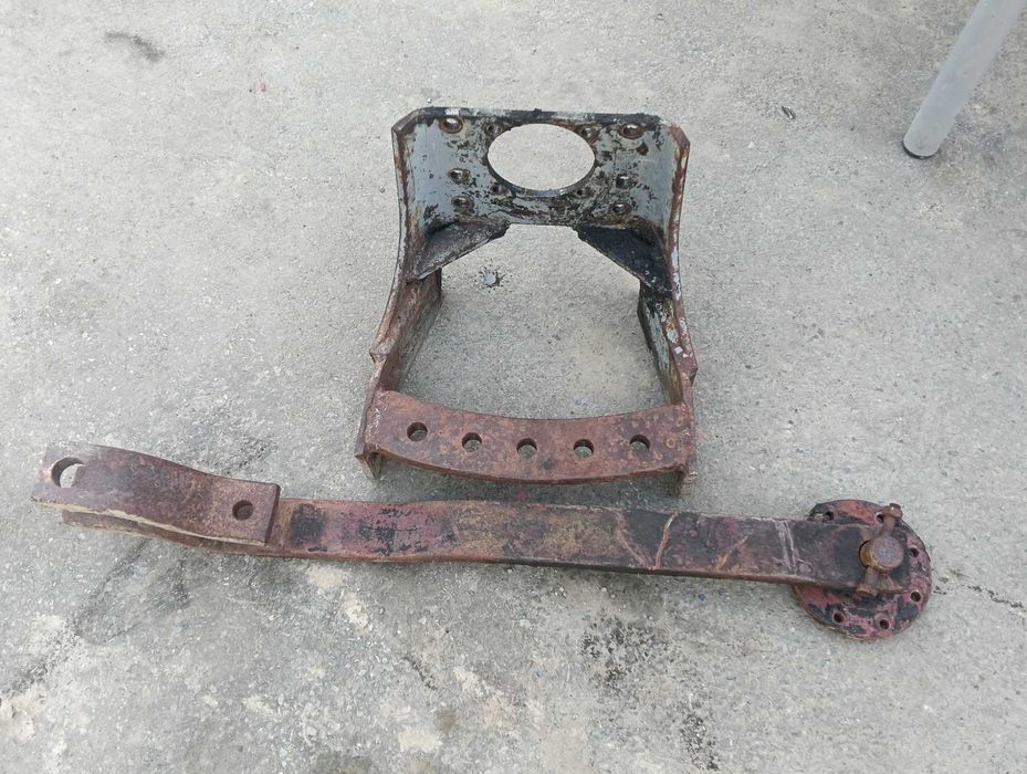 Zaczep Dolny Polowy Ursus C360 / C355 /C4011 Kompletny WYSYŁKA