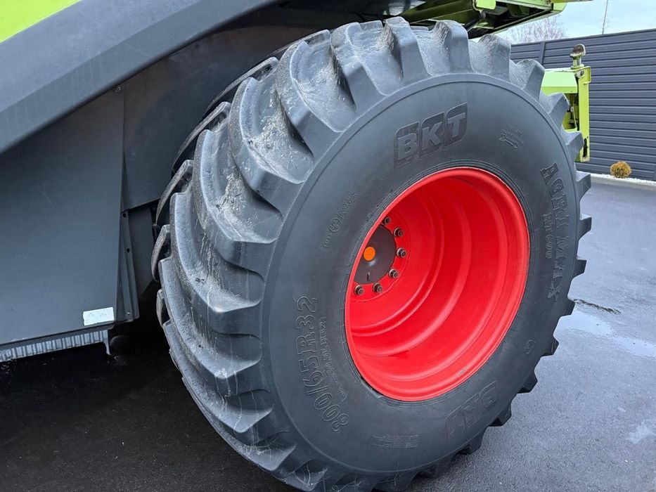 CLAAS Lexion 580 2008 р.в. + жатка V900 комбайн зернозбиральний