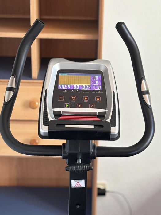 Bicicleta Estática BH Berlin SC 100 – Excelente Estado