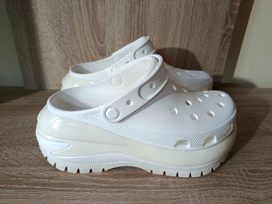 Crocs mega crush clog