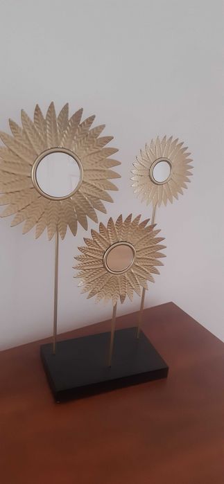 Złote lusterka metalowe