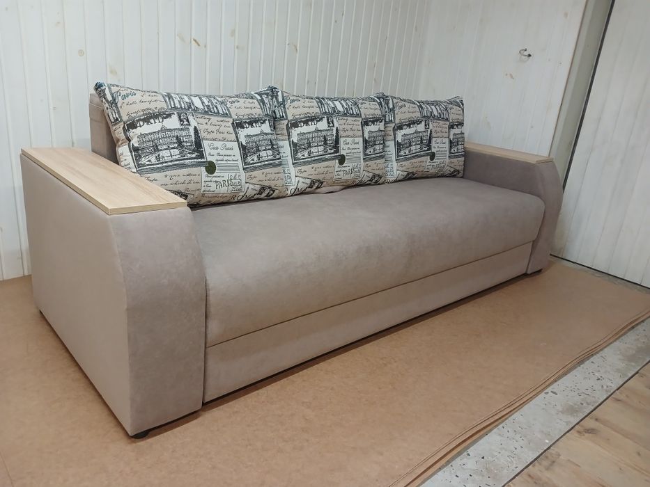 В тканині антикіготь миюча.