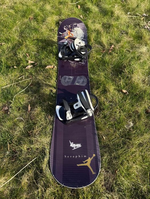 Deska Snowboardowa Raven Seraphim + wiązania Burtona
