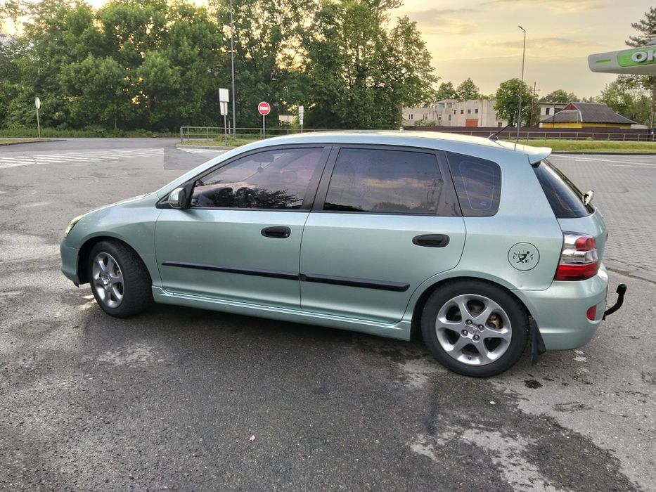 Автомобіль Honda civik 7