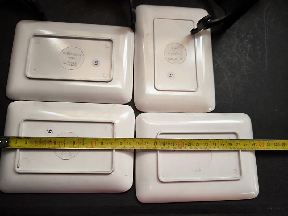 Travessas em plástico decorativa