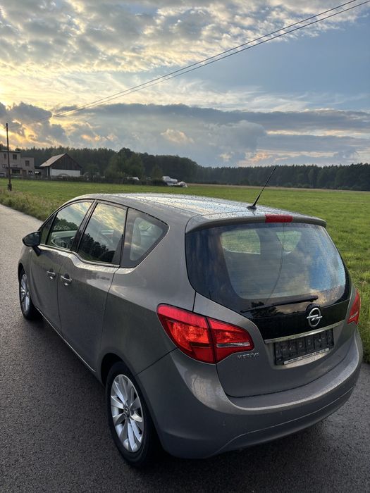 Opel Meriva B 1.4 benzyna